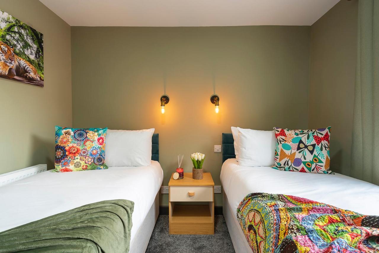 Vibrant Funkily Decorated 2 Bedroom 4 Beds Central Location Kingston upon Hull Exterior foto