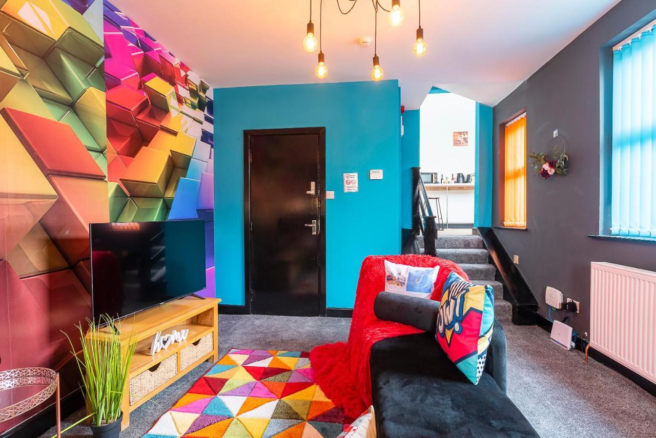 Vibrant Funkily Decorated 2 Bedroom 4 Beds Central Location Kingston upon Hull Exterior foto