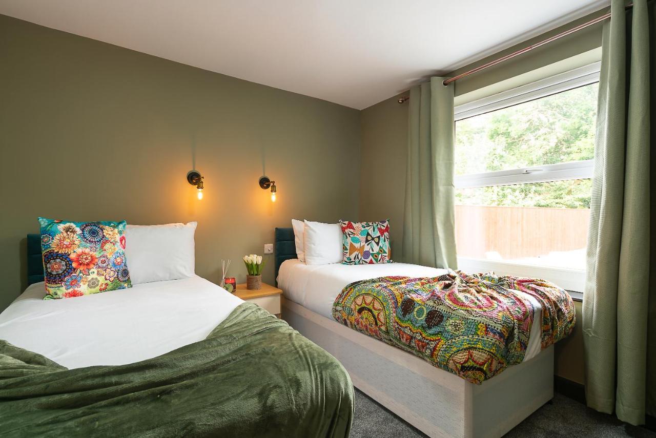 Vibrant Funkily Decorated 2 Bedroom 4 Beds Central Location Kingston upon Hull Exterior foto